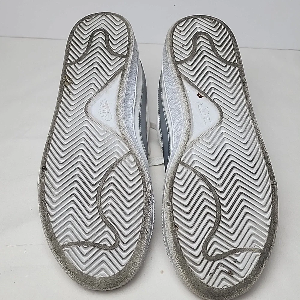 Nike Court Royale Sneakers Women 6.5 Youth 5